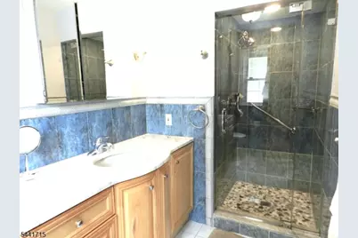 2 Koewing Pl, West Orange Township, NJ 07052 - Photo 14