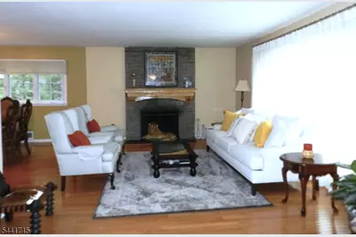 2 Koewing Pl, West Orange Township, NJ 07052 - Photo 2