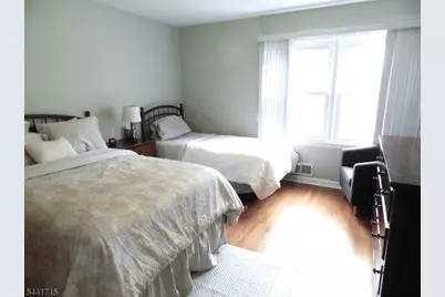 2 Koewing Pl, West Orange Township, NJ 07052 - Photo 18