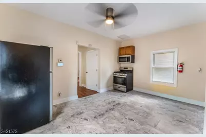 473 Flagg St, Orange, NJ 07050 - Photo 2