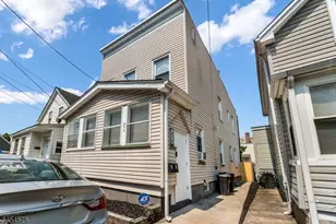 473 Flagg St, Orange, NJ 07050 - Photo 1