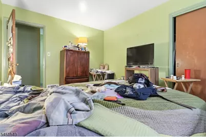 312 Stuyvesant Ave, Newark, NJ 07106 - Photo 12