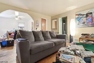 312 Stuyvesant Ave., Newark, NJ 07106 - Photo 6