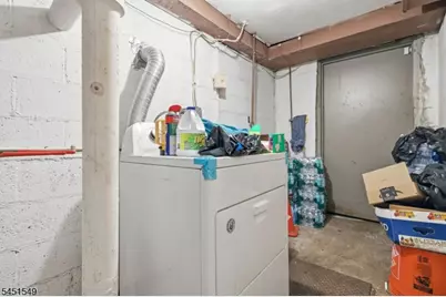 312 Stuyvesant Ave, Newark, NJ 07106 - Photo 22