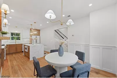 166 Lincoln St, Montclair, NJ 07042 - Photo 8