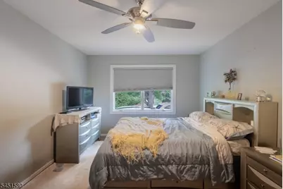 25 N Hillside Ave, Livingston, NJ 07039 - Photo 26