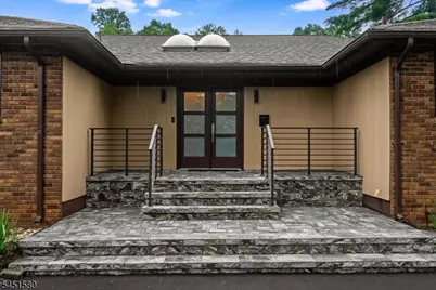 25 N Hillside Ave, Livingston, NJ 07039 - Photo 4