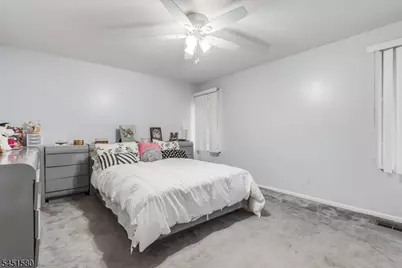 25 N Hillside Ave, Livingston, NJ 07039 - Photo 22