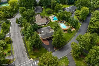 25 N Hillside Ave, Livingston, NJ 07039 - Photo 38