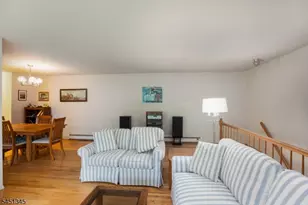 28 Deanna Dr, Hillsborough Township, NJ 08844 - Photo 4