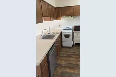 4 Brandywine Ct #2, Vernon, NJ 07462 - Photo 8
