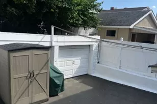 32 Hemlock St, Paterson, NJ 07503 - Photo 6