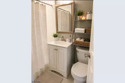 18 E Francis Ave, Marlboro Township, NJ 07751 - Photo 18