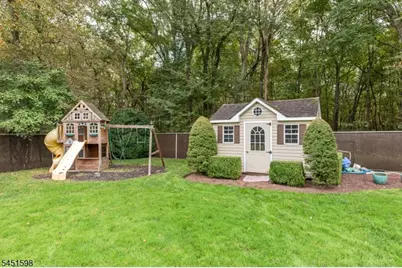 18 E Francis Ave, Marlboro Township, NJ 07751 - Photo 32