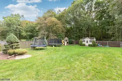 18 E Francis Ave, Marlboro Township, NJ 07751 - Photo 28