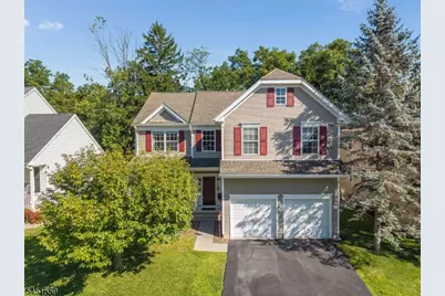 46 Saxton Dr, Hackettstown, NJ 07840 - Photo 2