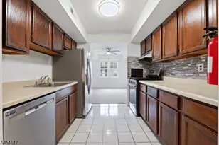 296B Alpine Way, Woodbridge Township, NJ 07095 - Photo 8