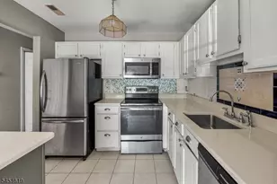 20 Mulford Ct, Roseland, NJ 07068 - Photo 22