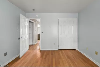 20 Mulford Ct, Roseland, NJ 07068 - Photo 8