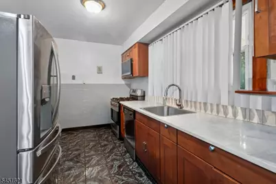 121 Schofield St, Newark, NJ 07106 - Photo 12