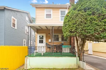 121 Schofield St, Newark, NJ 07106 - Photo 30