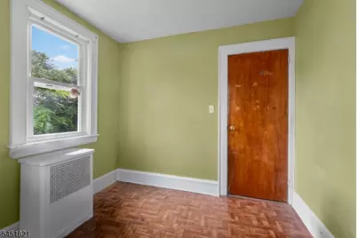 121 Schofield St, Newark, NJ 07106 - Photo 20