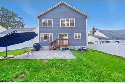 9 Burnet Hill Rd, Livingston, NJ 07039 - Photo 44