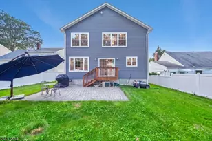 9 Burnet Hill Rd, Livingston, NJ 07039 - Photo 44