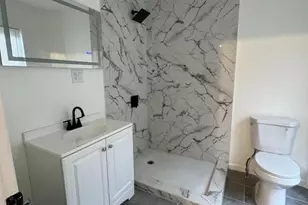 63 S 7th St, Newark, NJ 07107 - Photo 22