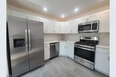 113 Irving Pl, Bernards Township, NJ 07920 - Photo 4
