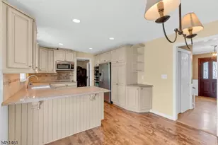 452 Lenape Trail, Bridgewater, NJ 08807 - Photo 6