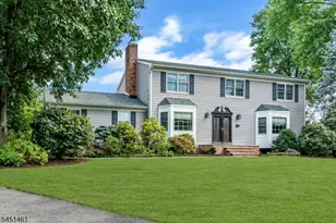 452 Lenape Trail, Bridgewater, NJ 08807 - Photo 2