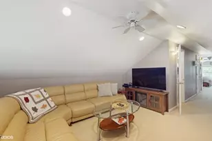 403 Sharp St, Hackettstown, NJ 07840 - Photo 20