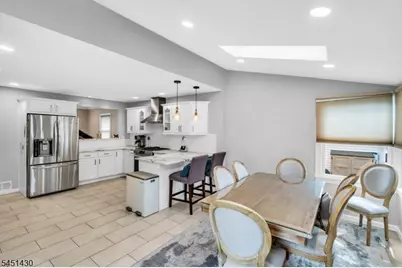 22 Macarthur Ave, Cranford Township, NJ 07016 - Photo 14