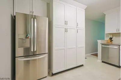 2 Hart Dr, West Orange Township, NJ 07052 - Photo 8