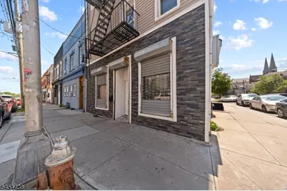 201 3rd St, Elizabeth, NJ 07206 - Photo 28