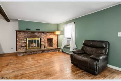 526 Grand Ave, Hackettstown, NJ 07840 - Photo 4
