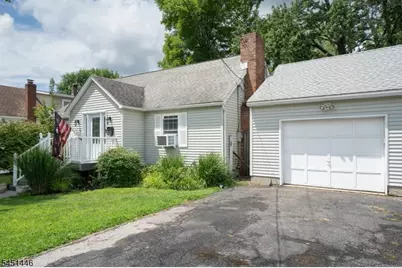 526 Grand Ave, Hackettstown, NJ 07840 - Photo 2