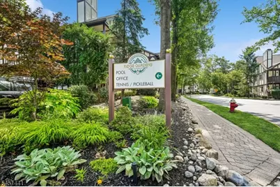 705 Thoreau Ct #705, Mahwah, NJ 07430 - Photo 10