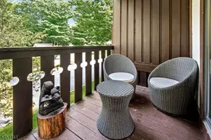 705 Thoreau Ct, Mahwah, NJ 07430 - Photo 8