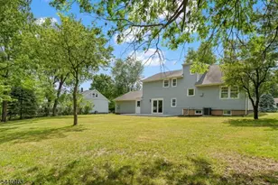 8 Crest Dr, Bridgewater Twp., NJ 08805 - Photo 46