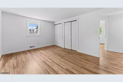 8 Crest Dr, Bridgewater, NJ 08805 - Photo 26