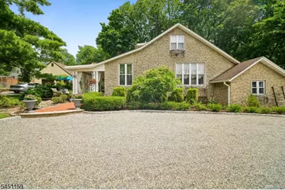 40 Edgewood Ave, West Orange Township, NJ 07052 - Photo 2