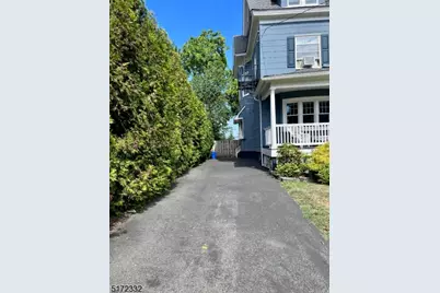210 Ross Pl #2, Westfield, NJ 07090 - Photo 2