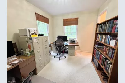 80 Plum Brook Rd, Raritan Township, NJ 08822 - Photo 20