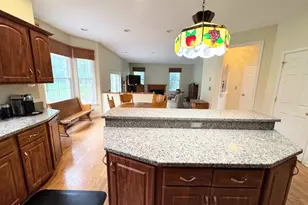 80 Plum Brook Rd, Raritan Township, NJ 08822 - Photo 10