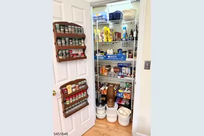 80 Plum Brook Rd, Raritan Township, NJ 08822 - Photo 14