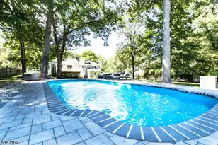 58 West Dr, Livingston, NJ 07039 - Photo 4