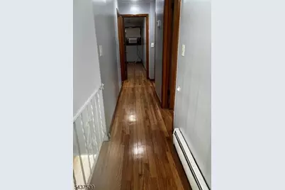 42 Edgewood Ter, Bridgewater, NJ 08807 - Photo 8