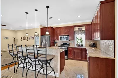 123 Gibson Blvd, Clark Township, NJ 07066 - Photo 10
